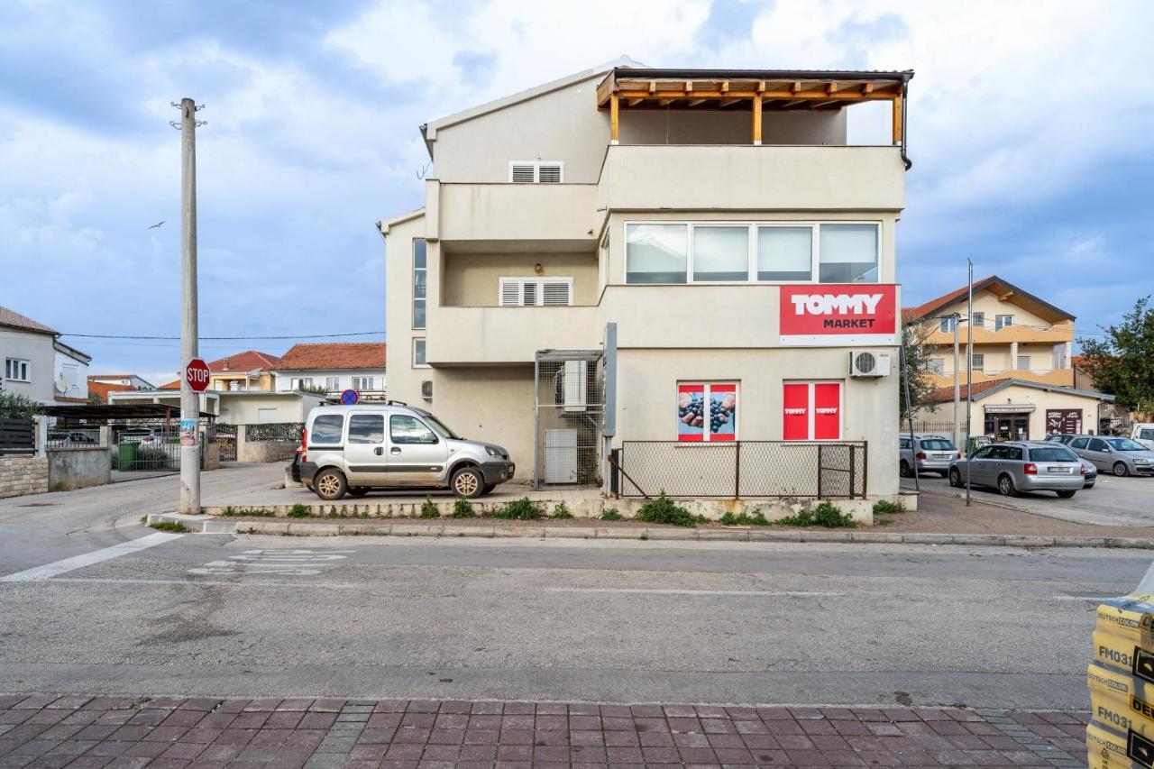 Elegant Two Bedroom Apartment Zadar Exterior photo