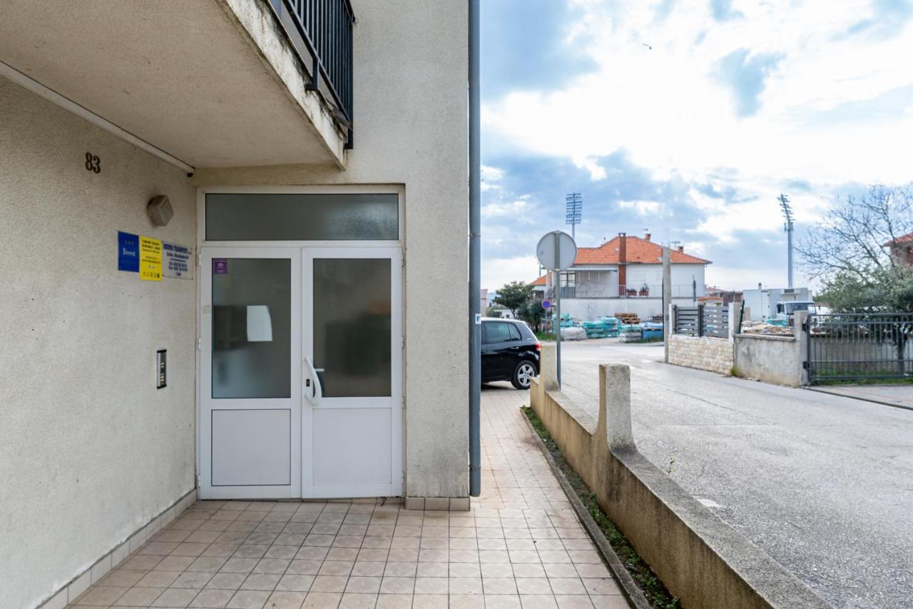 Elegant Two Bedroom Apartment Zadar Exterior photo